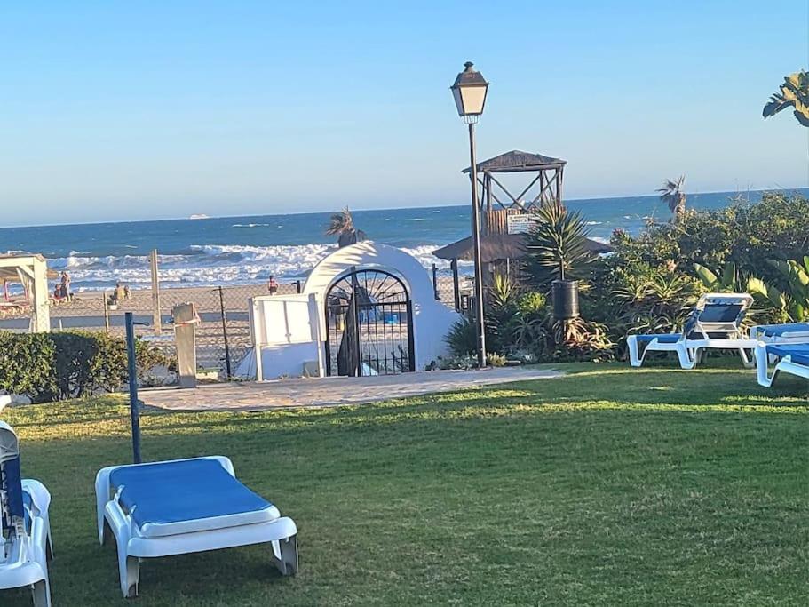 Casita Junto Al Mar En El Puerto De Cabopino Villa Marbella Exterior foto