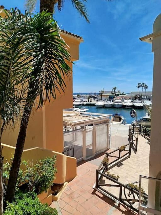 Casita Junto Al Mar En El Puerto De Cabopino Villa Marbella Exterior foto